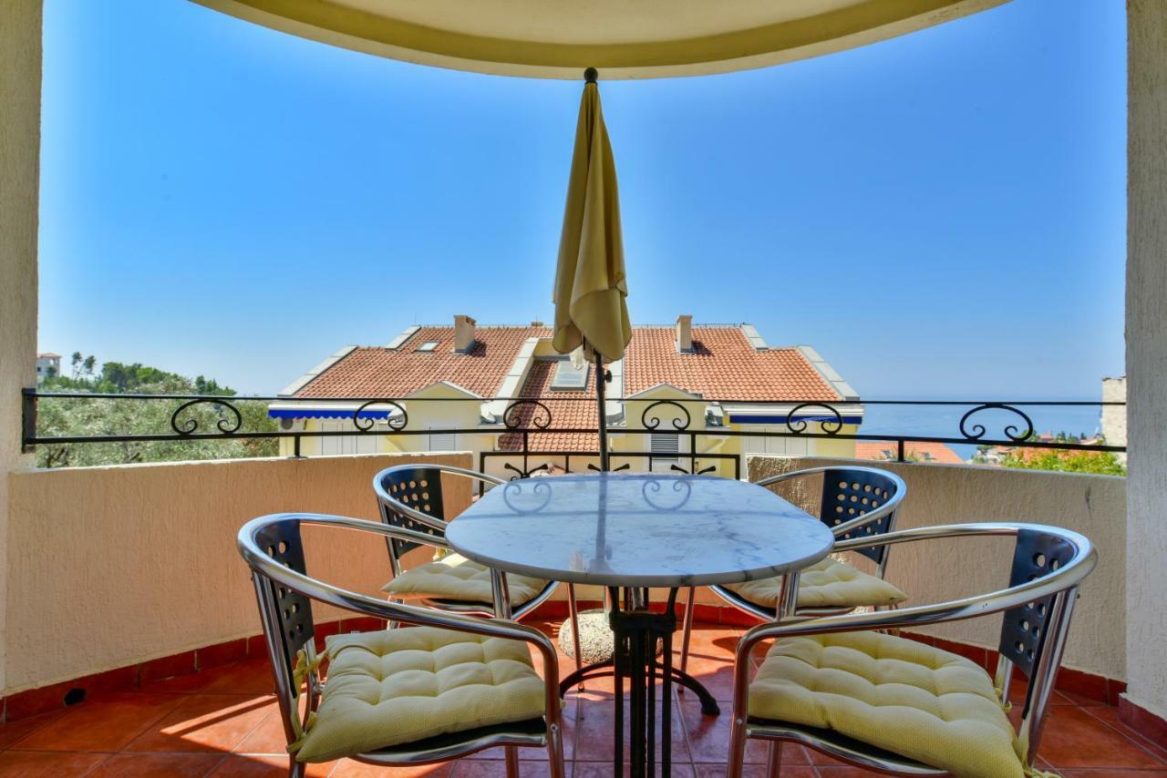 Lux Apartman Sofia Apartment Sveti Stefan Ngoại thất bức ảnh